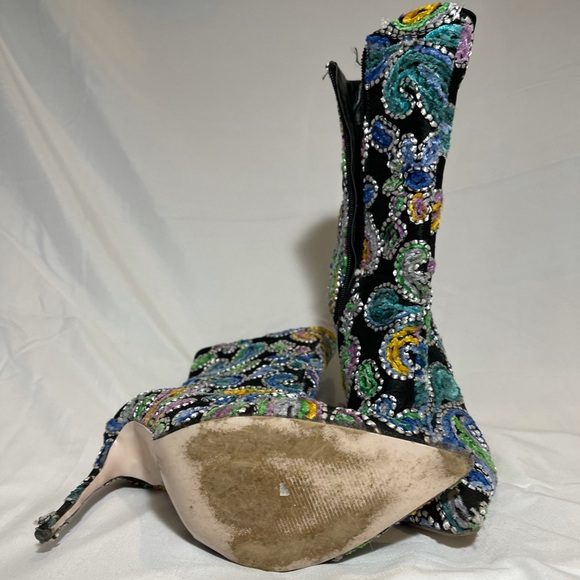 Heeled Boots - Picture 2 of 2